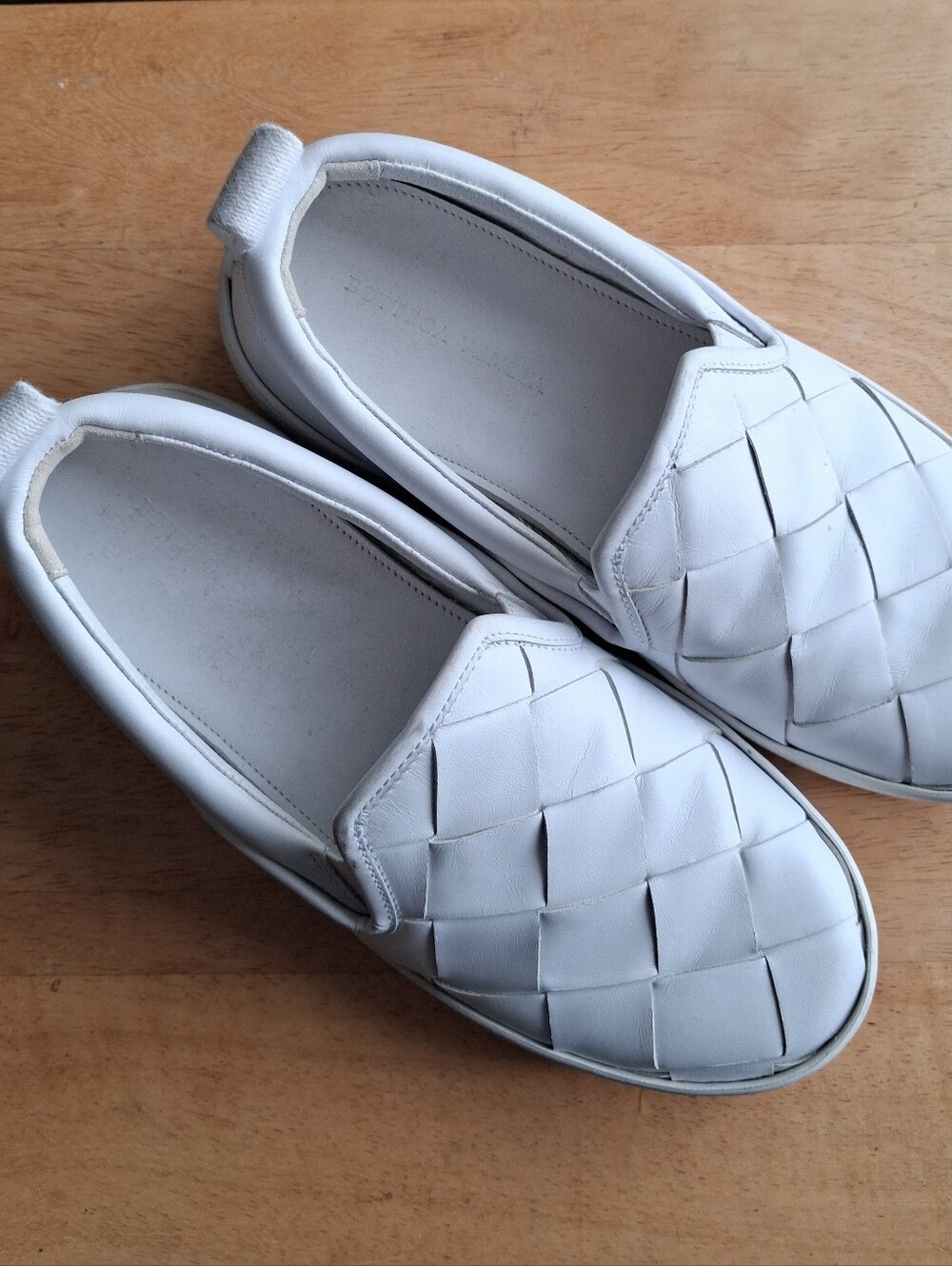 BOTTEGA VENETA White Intrecciato Large Weave Leather Slip On Sneakers 36